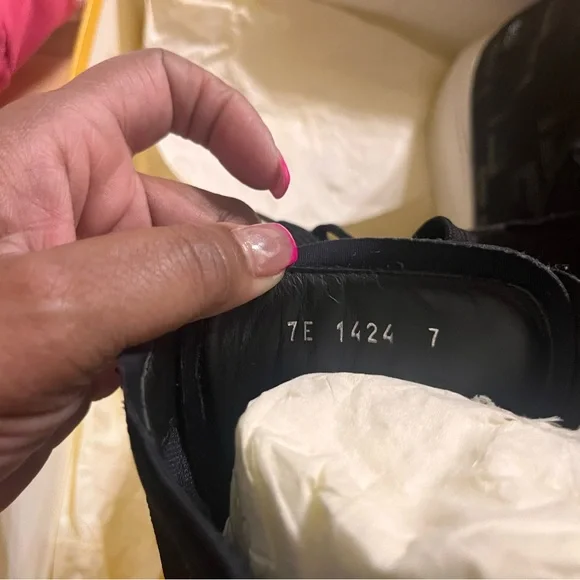 Fendi Black High-Top Sneakers - Picture 9 of 11